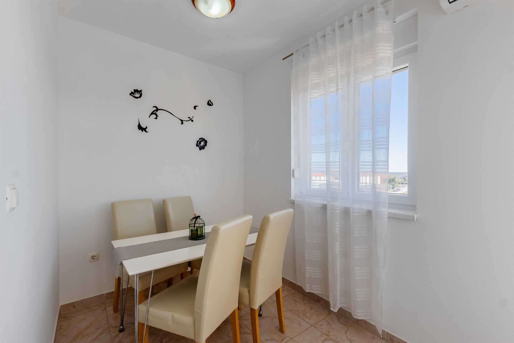 Village Nin F3 - Apartment for 4 persons | Swimming pool | quiet location