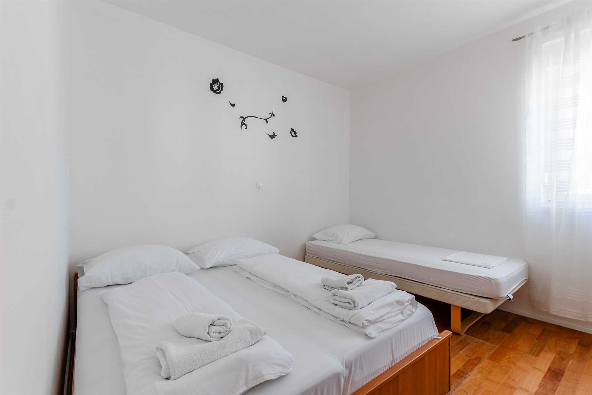 Village Nin F3 - Apartment for 4 persons | Swimming pool | quiet location