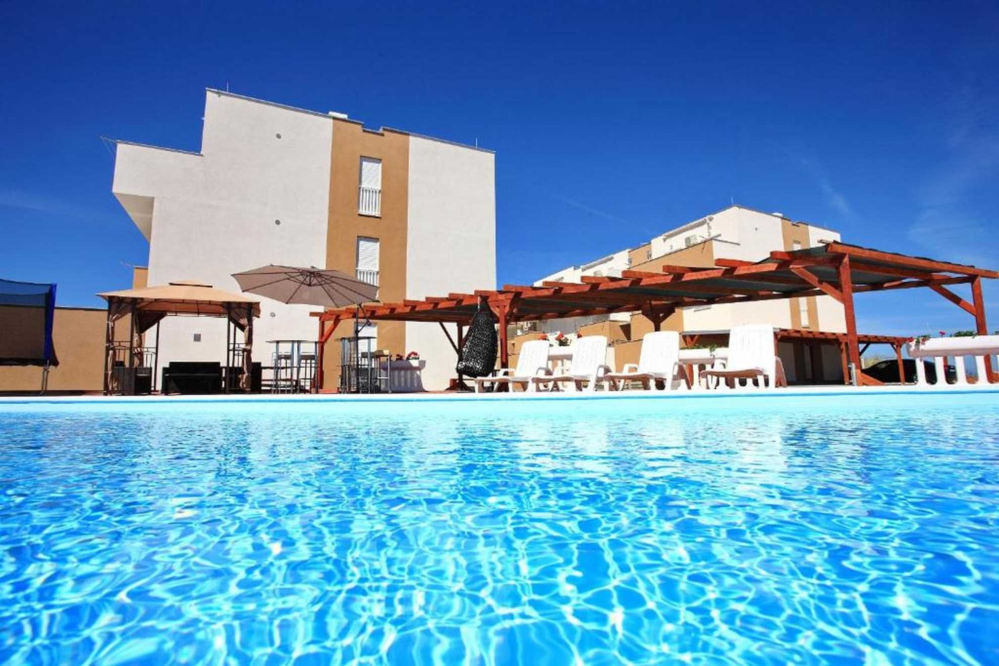Village Nin F3 - Apartment for 4 persons | Swimming pool | quiet location