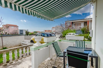 Vrsi Studio for 2–3 Guests with Terrace