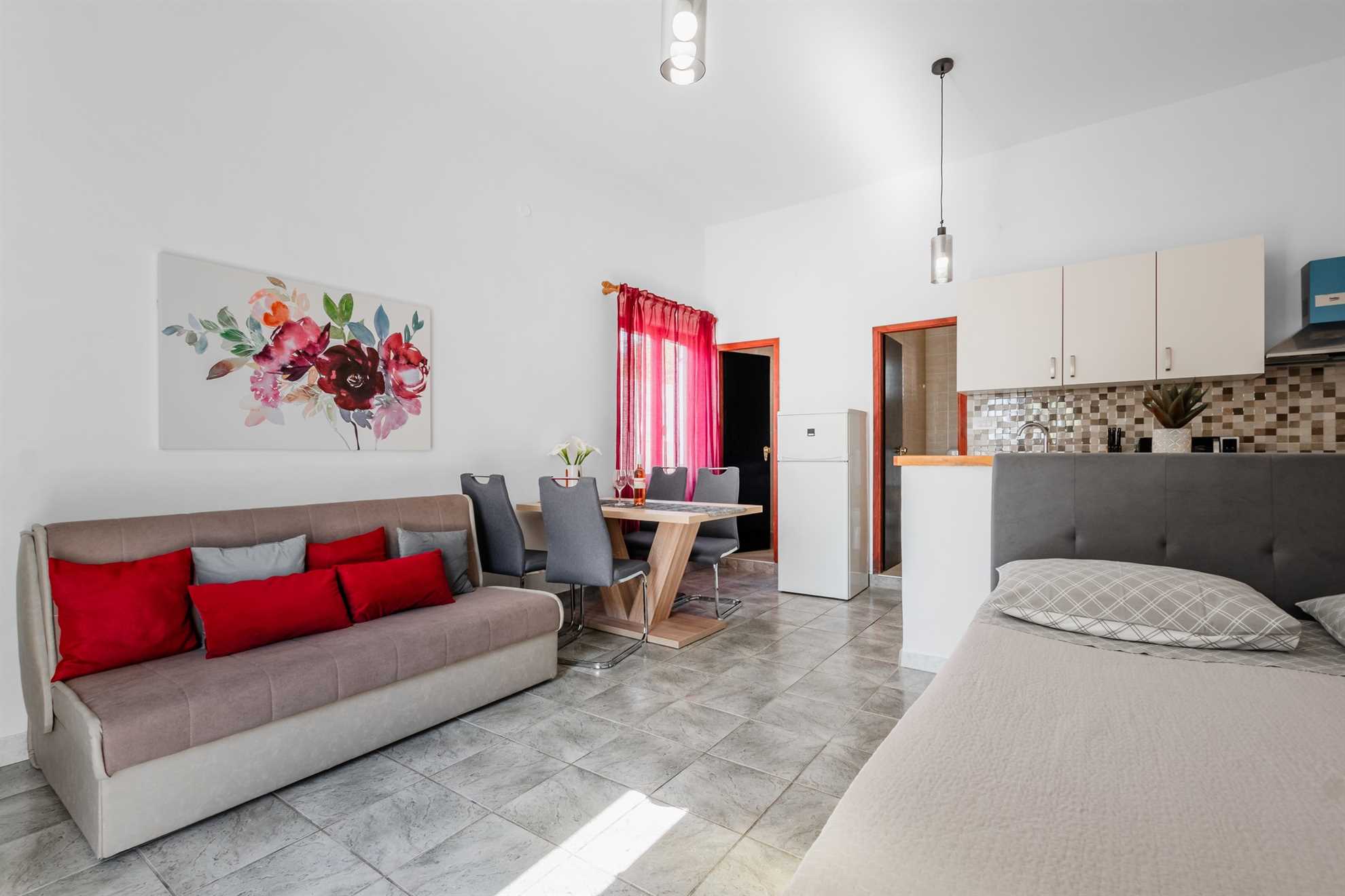 App Papić 1 - Apartment for 2-3 persons | newly renovated | Vrsi