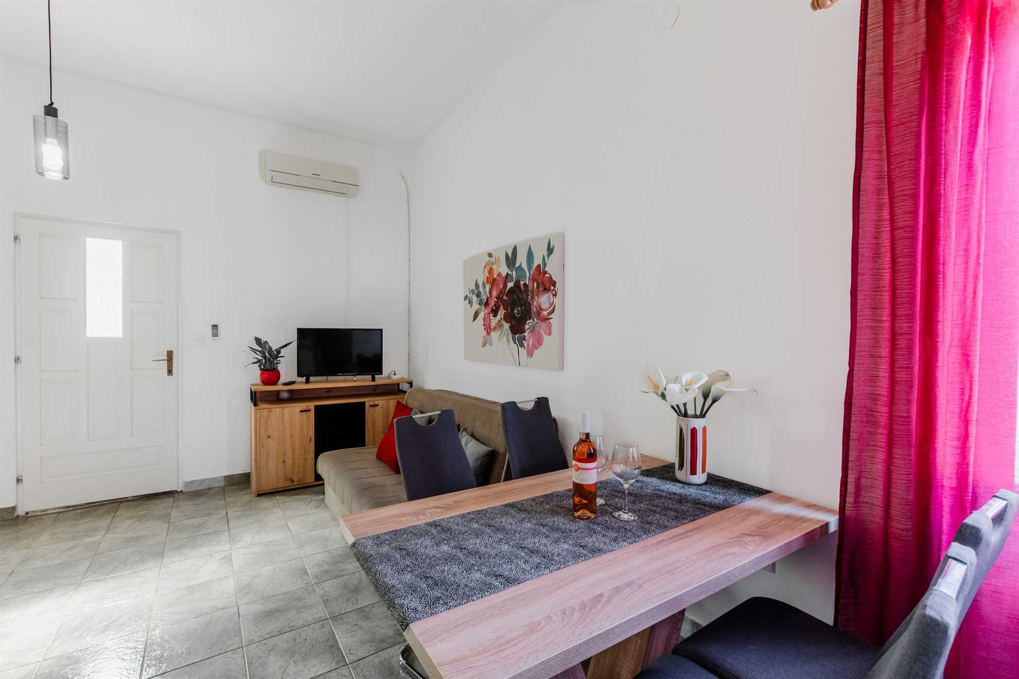 App Papić 1 - Apartment for 2-3 persons | newly renovated | Vrsi
