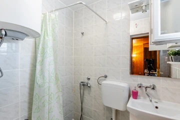 Studio Apartment in Vrsi for 2 Guests