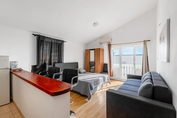 Vrsi Studio Apartment for 2 with Terrace