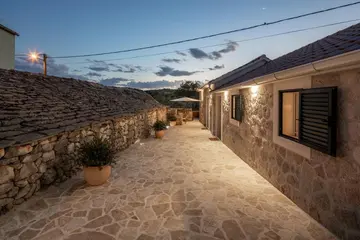 Stone Villa in Primošten for up to 8 Guests