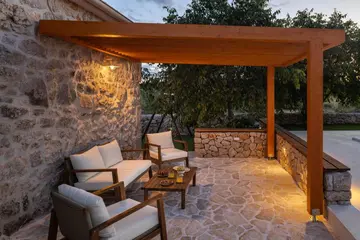 Stone Villa in Primošten for up to 8 Guests