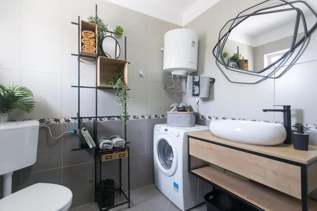 3-Bedroom Private Villa in Ljubotić (Up to 8)
