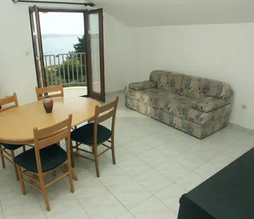 Šibenik 1-Bedroom Apartment for 2 with Sea View