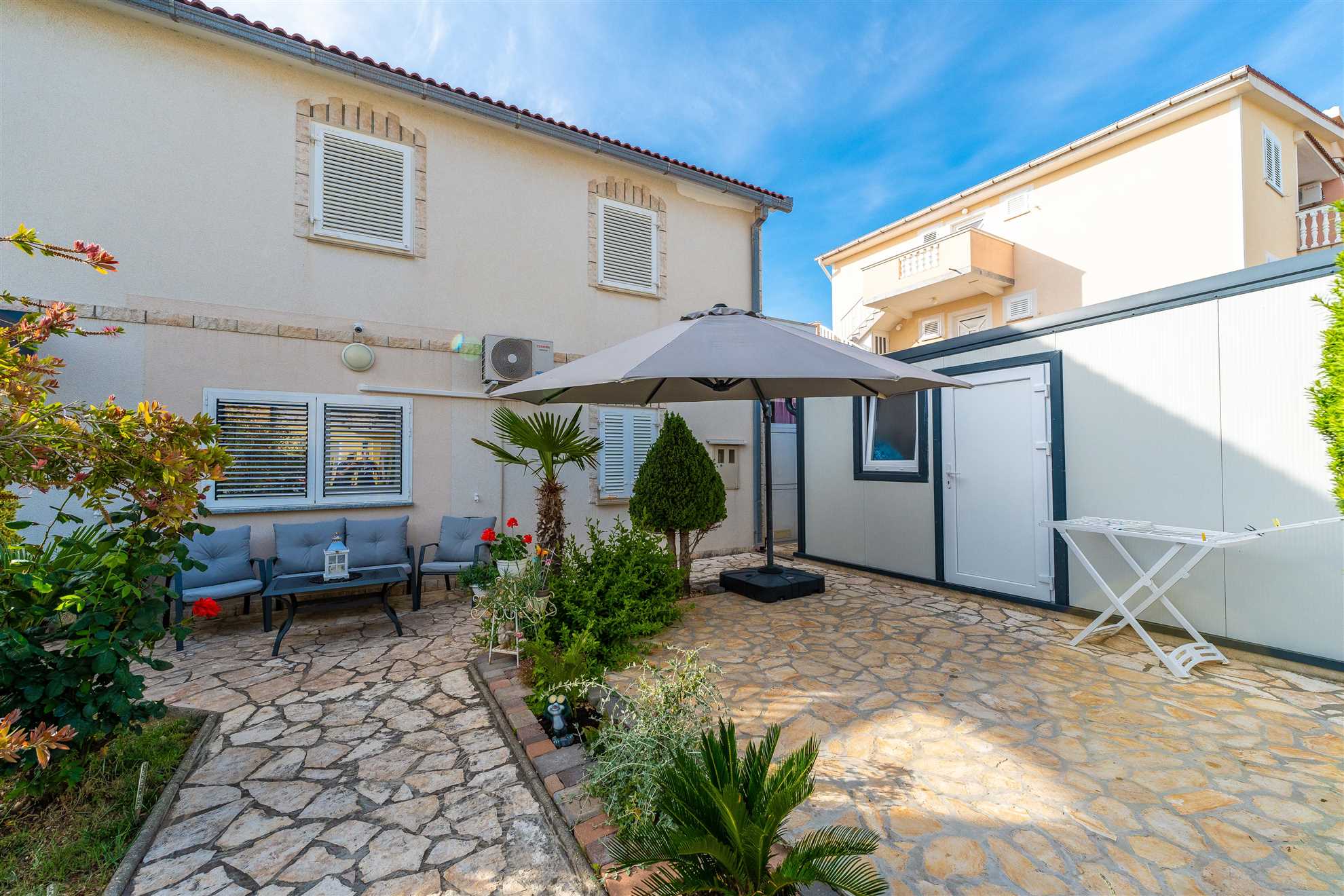 Apartment Leo with Parking, only 800m from the sea