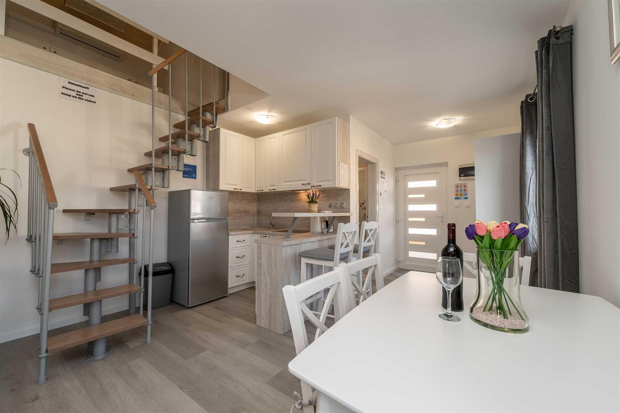 Apartment Leo with Parking, only 800m from the sea