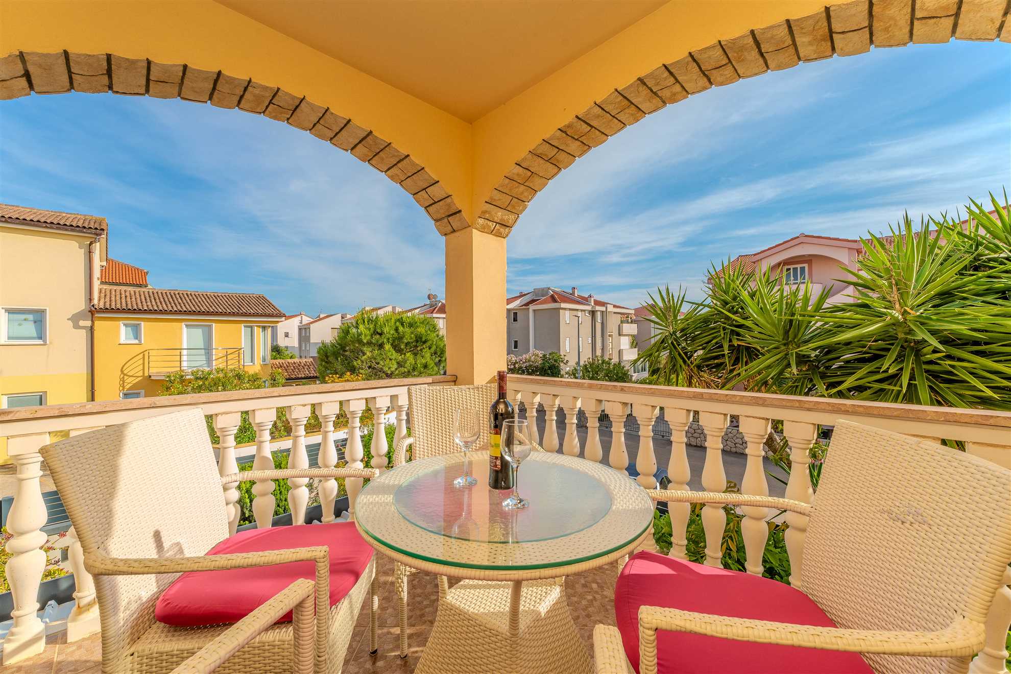 Apartment Leo with Parking, only 800m from the sea