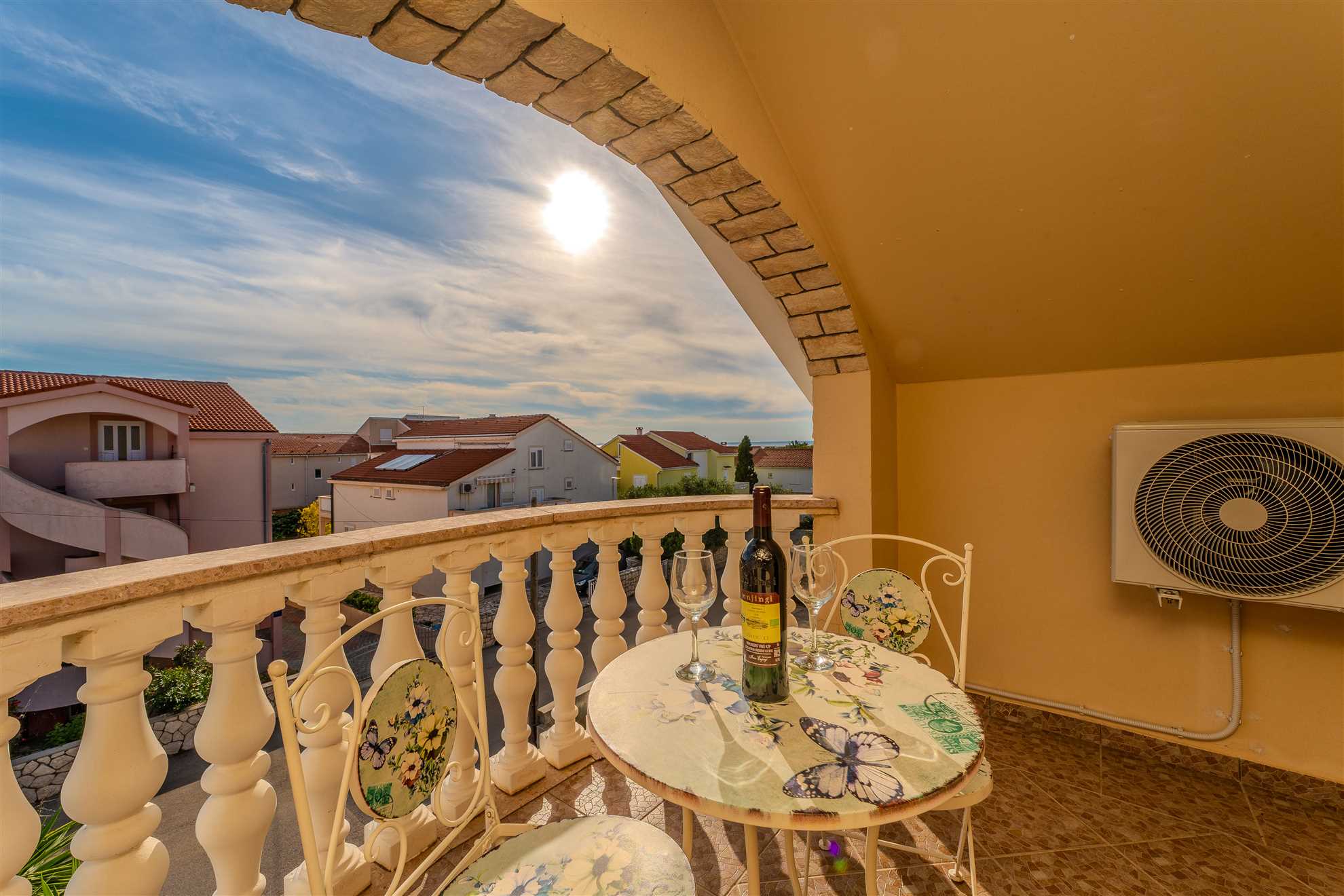 Apartment Leo with Parking, only 800m from the sea