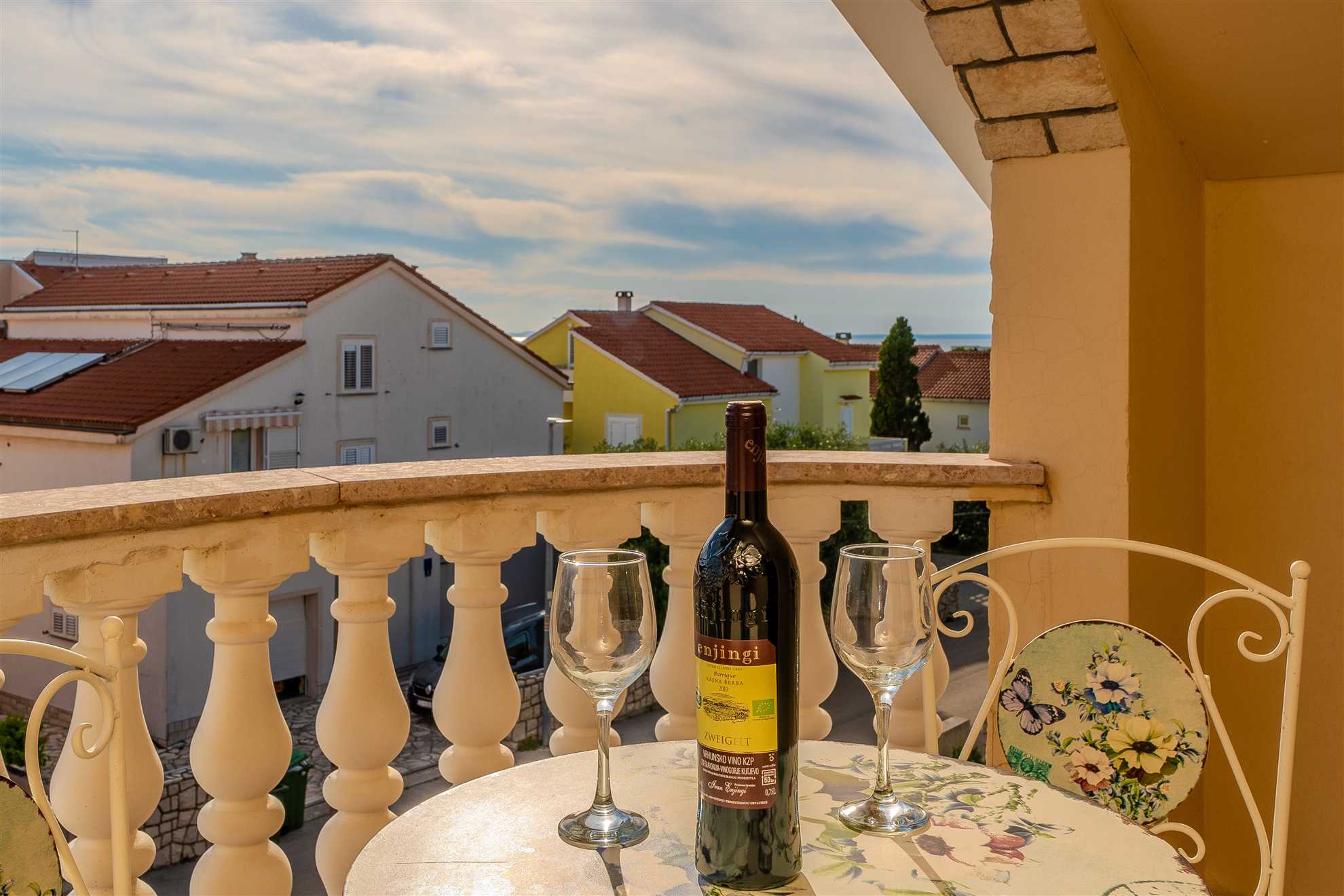 Apartment Leo with Parking, only 800m from the sea