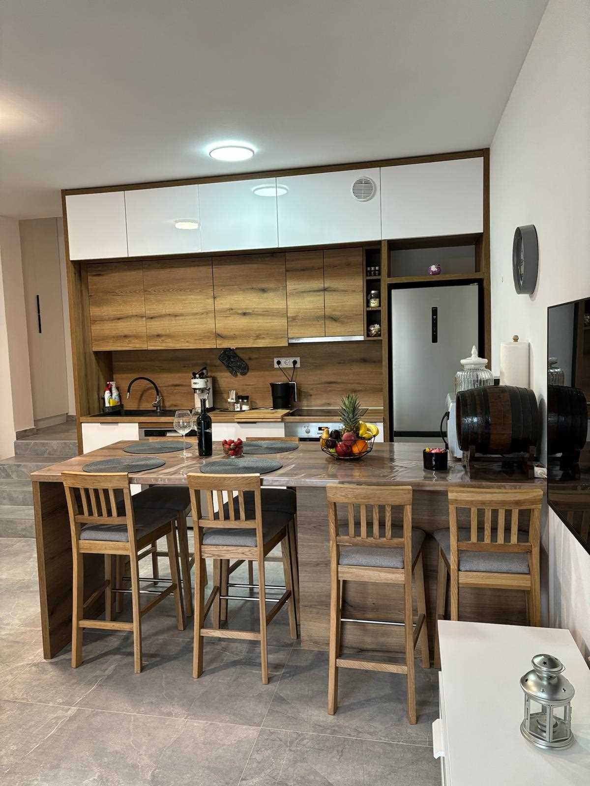 Apartman Marko sa terasom u prizemlju