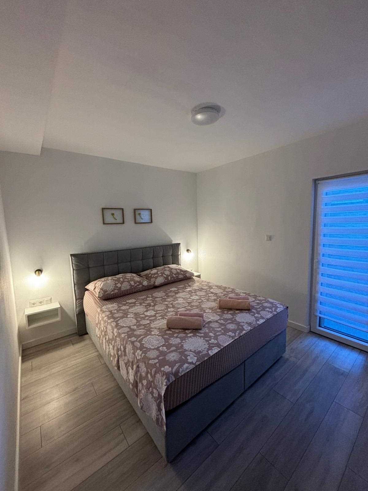 Apartman Marko sa terasom u prizemlju