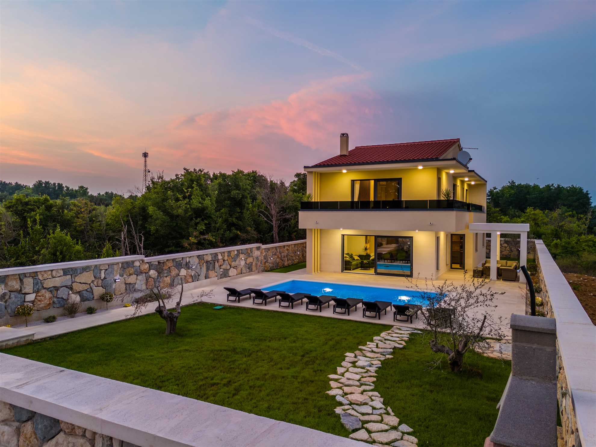 Villa Stina s privatnim bazenom