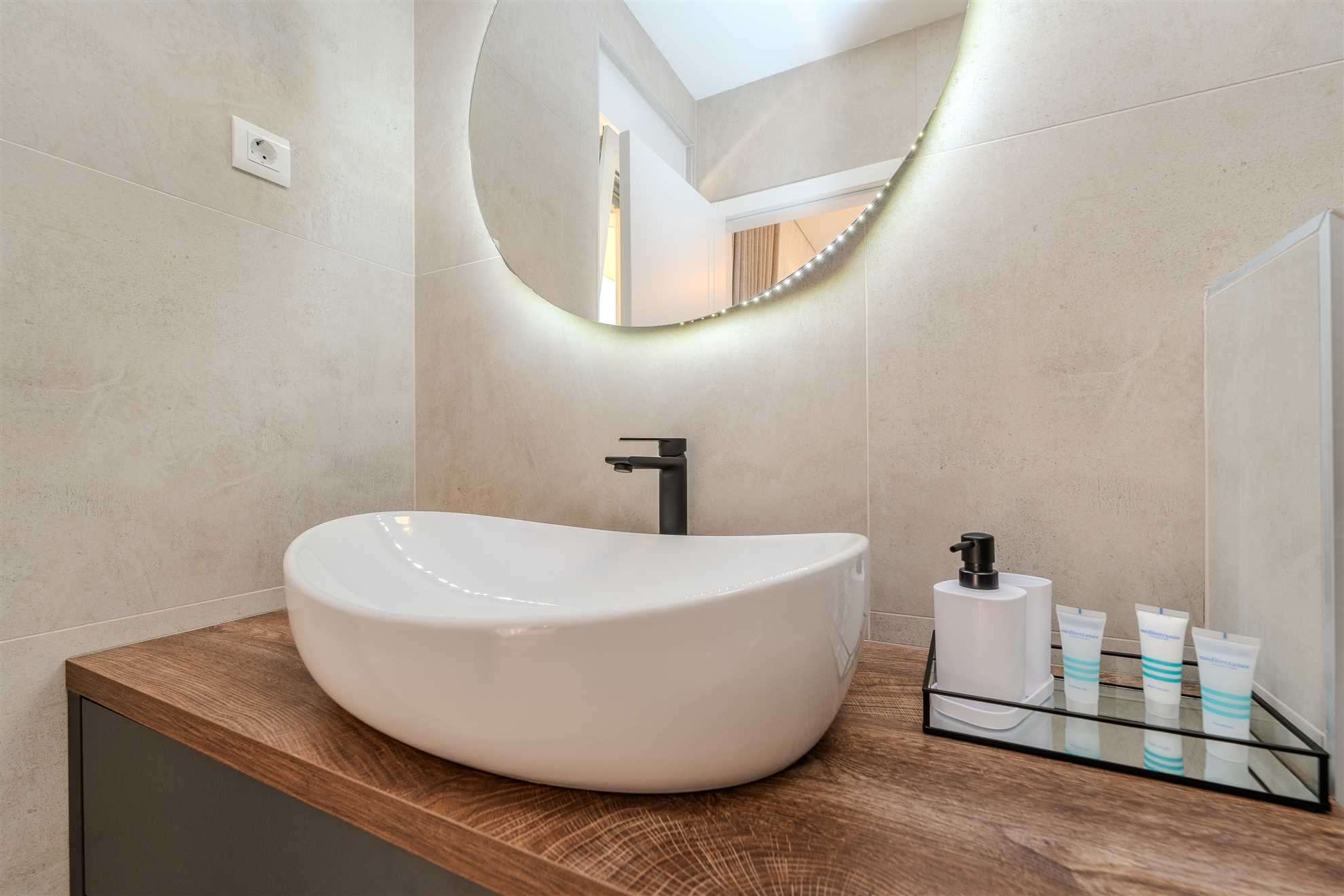 Villa Stina s privatnim bazenom