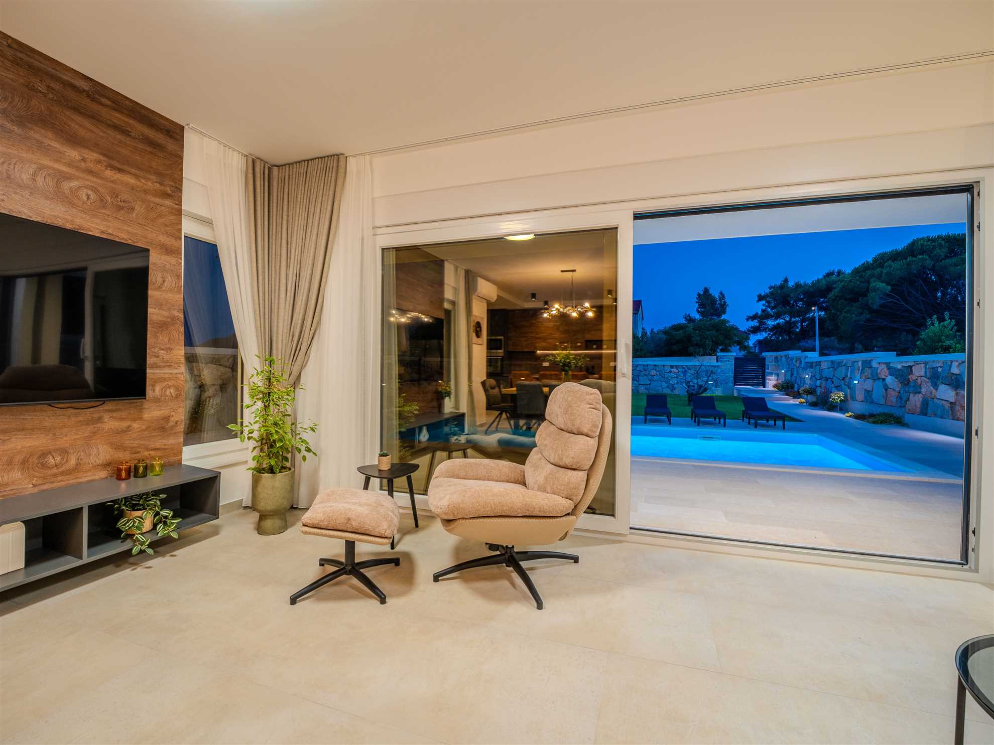 Villa Stina s privatnim bazenom