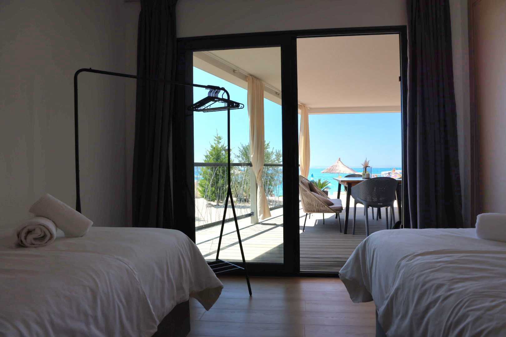 Kuća na plaži Pakoštane 1
