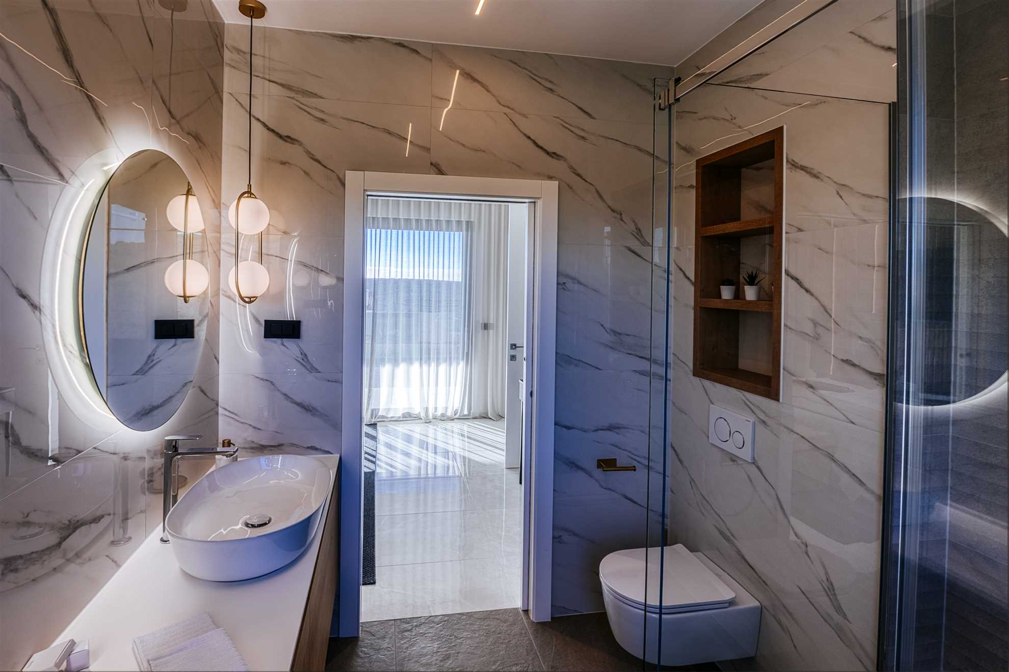 Premium, modern and luxurious Villa AMore