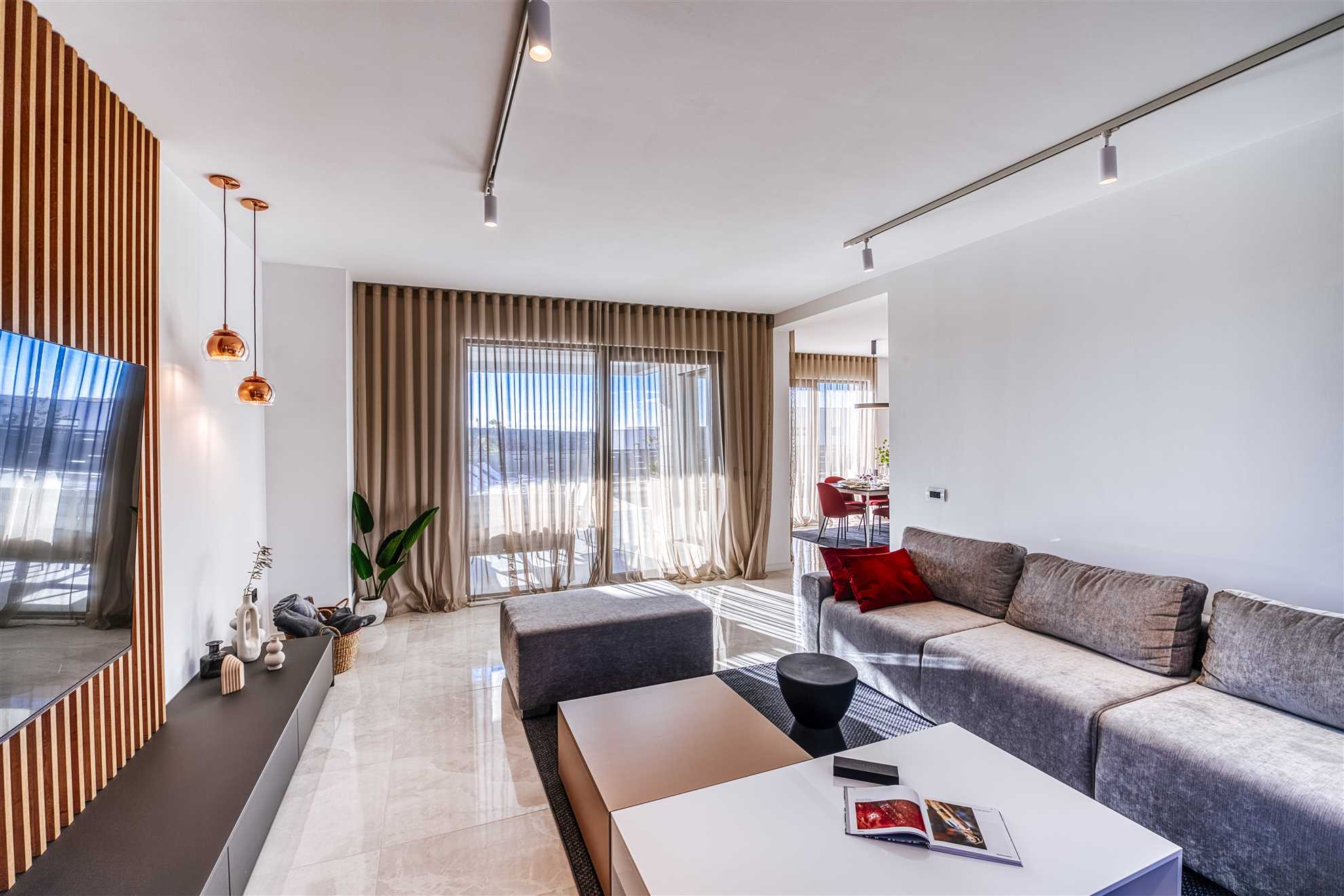Premium, modern and luxurious Villa AMore