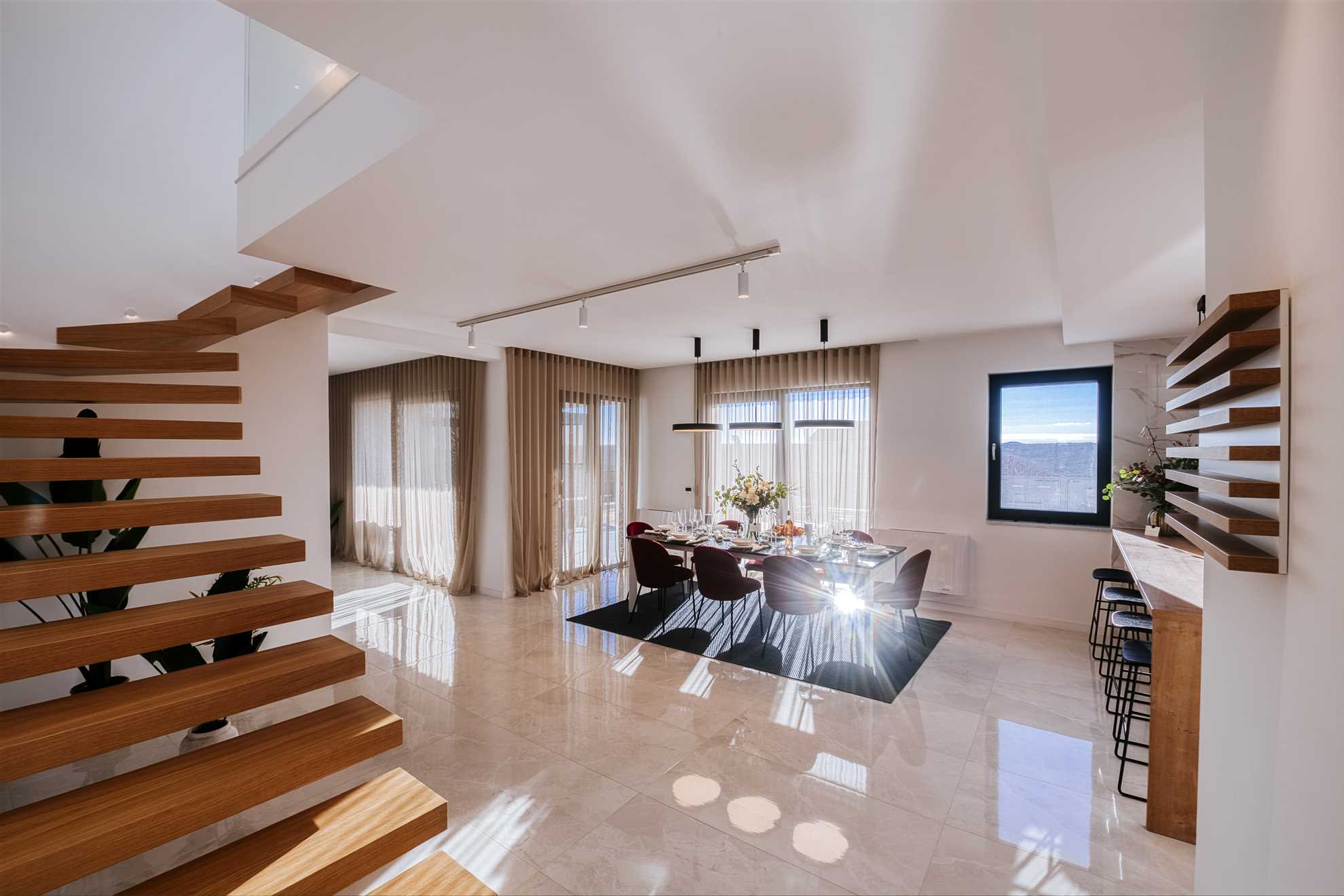 Premium, modern and luxurious Villa AMore