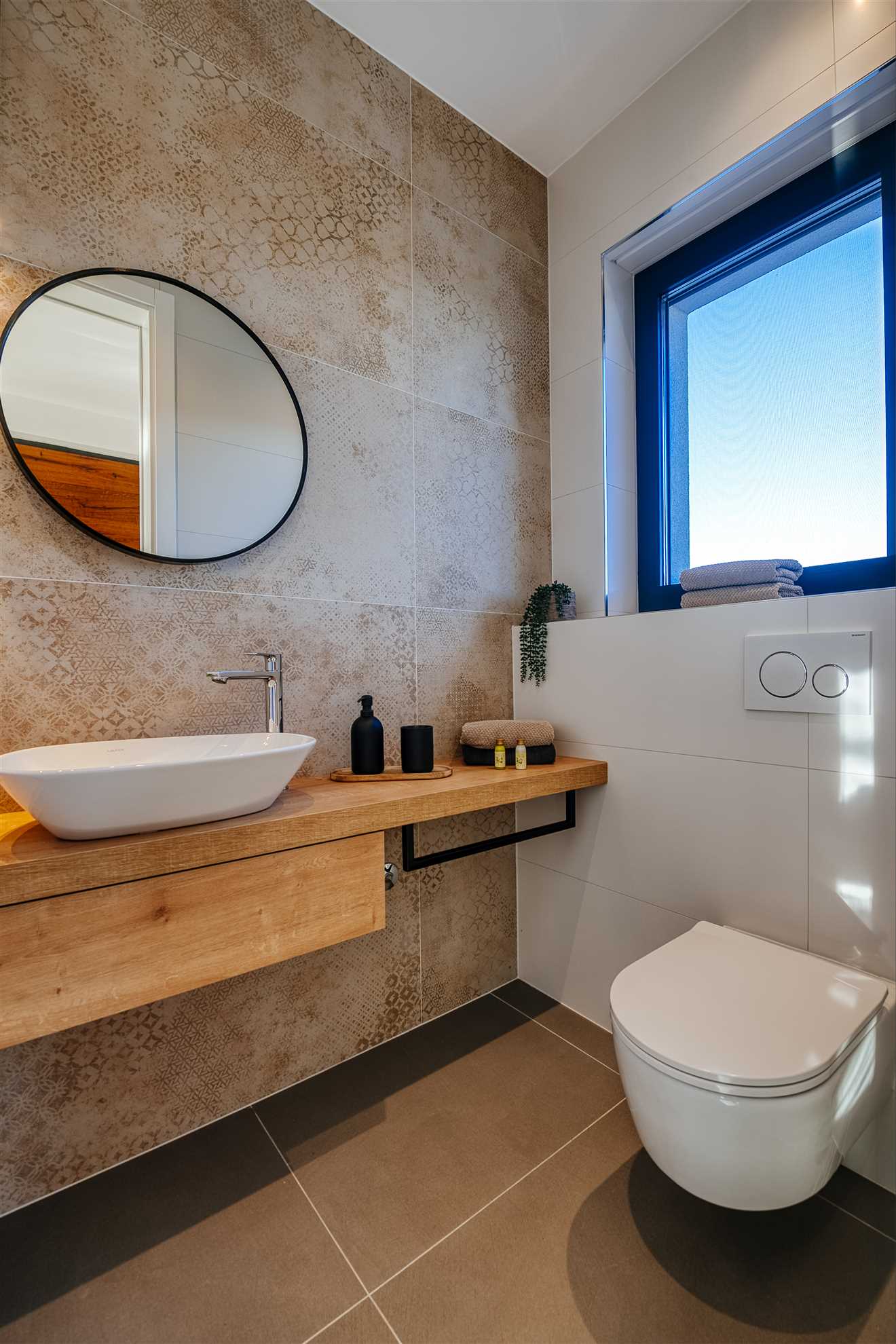 Premium, modern and luxurious Villa AMore