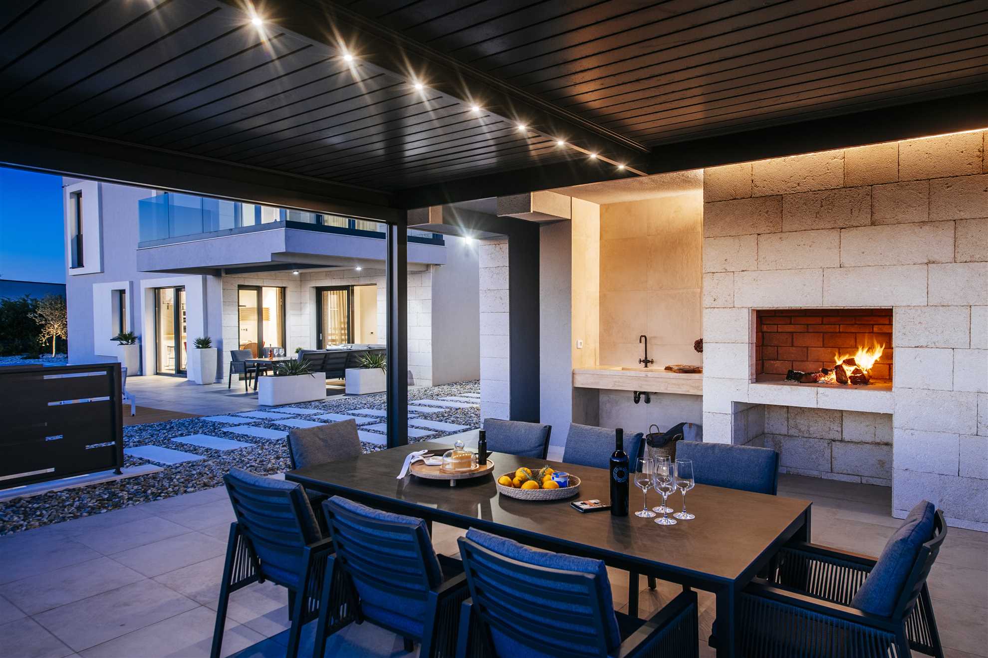 Premium, modern and luxurious Villa AMore