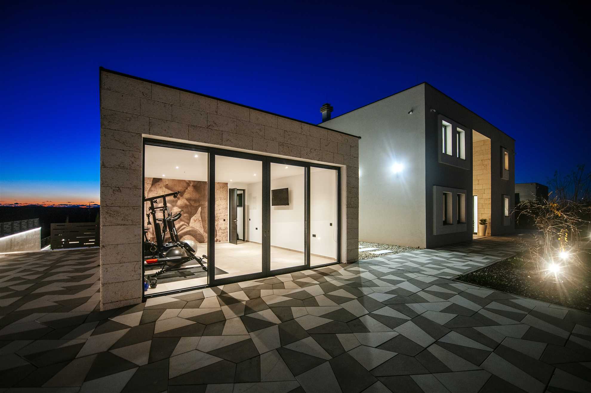 Premium, modern and luxurious Villa AMore