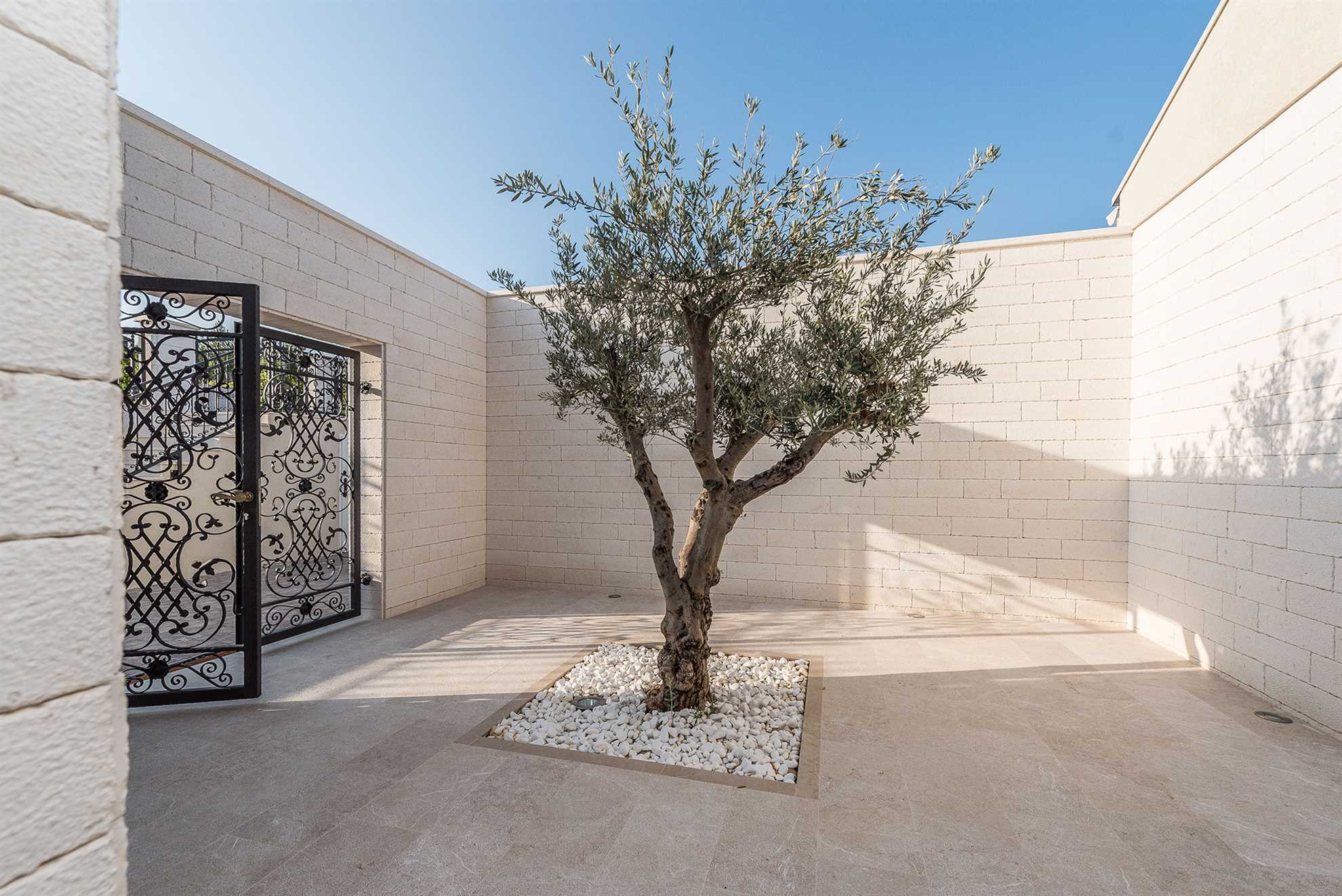 Enchanting Villa Solea Your Perfect Getaway