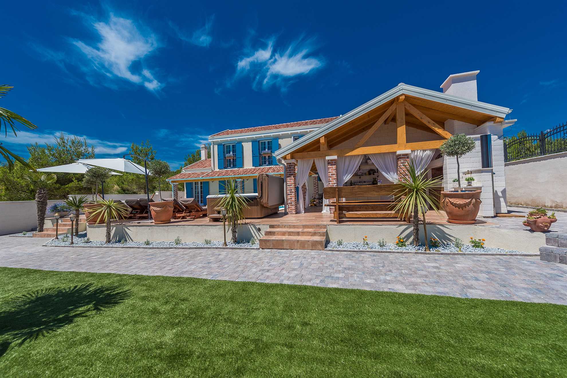 Enchanting Villa Solea Your Perfect Getaway