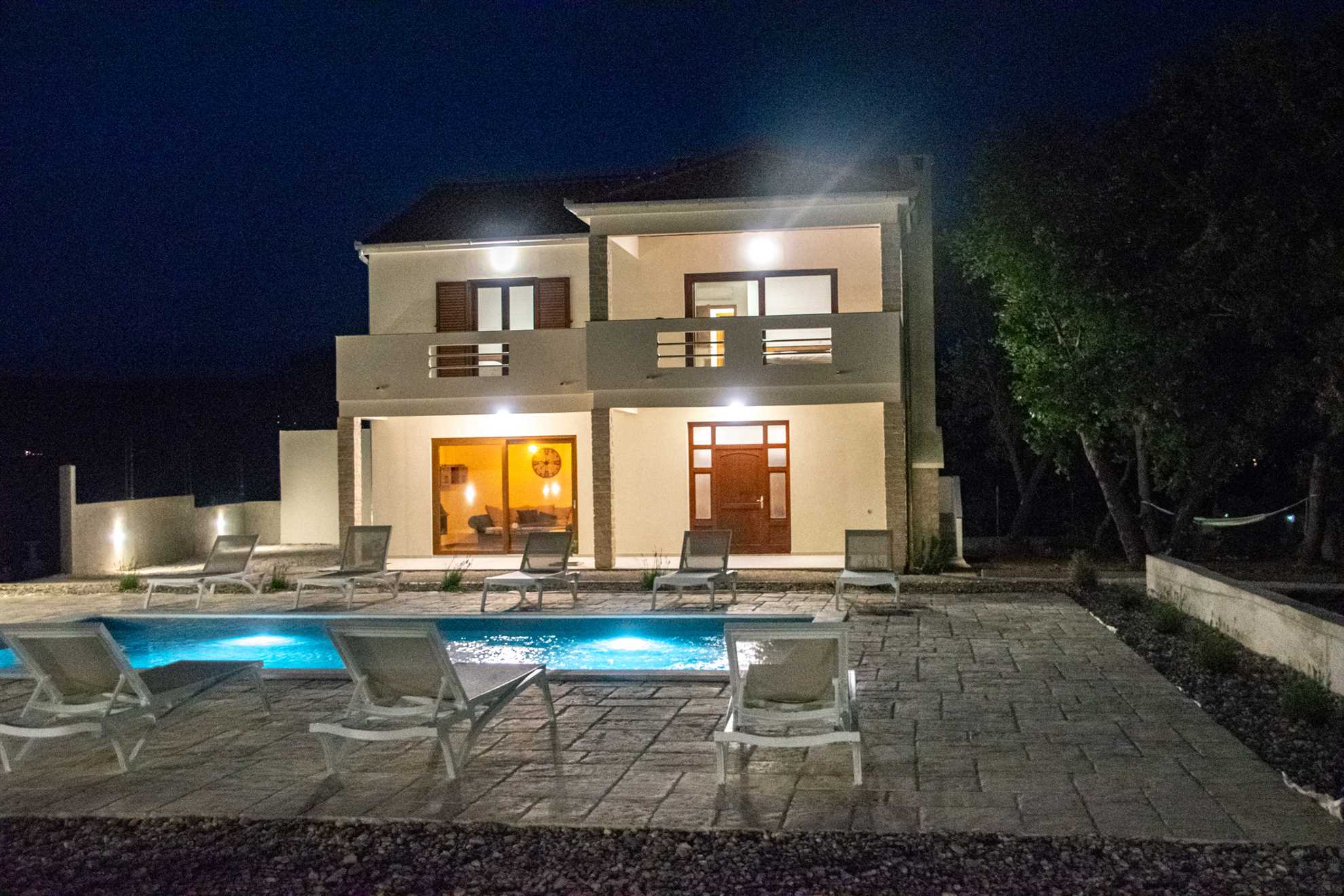 New Serenity Zen Garden Holiday Villa