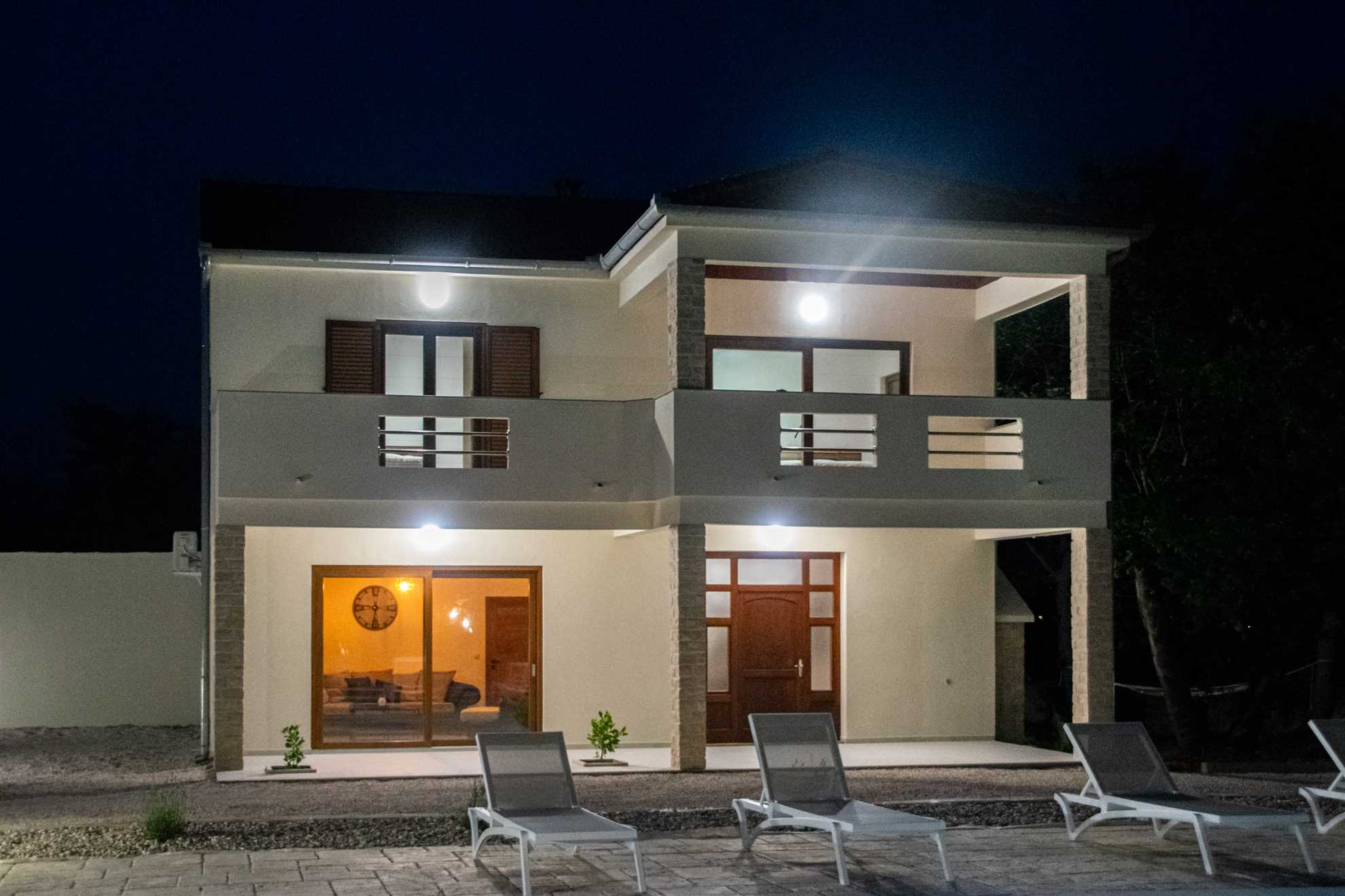 New Serenity Zen Garden Holiday Villa