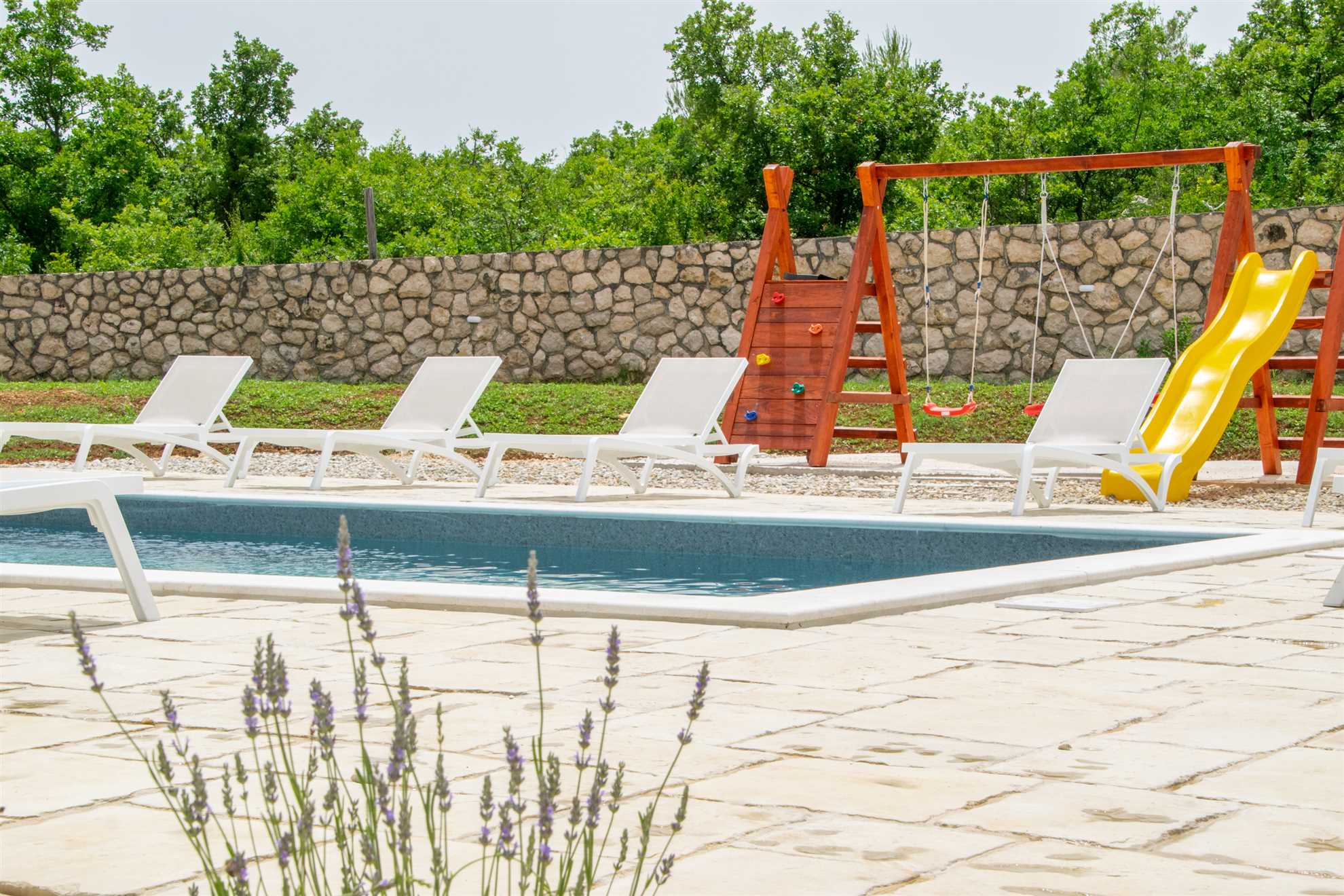 New Serenity Zen Garden Holiday Villa