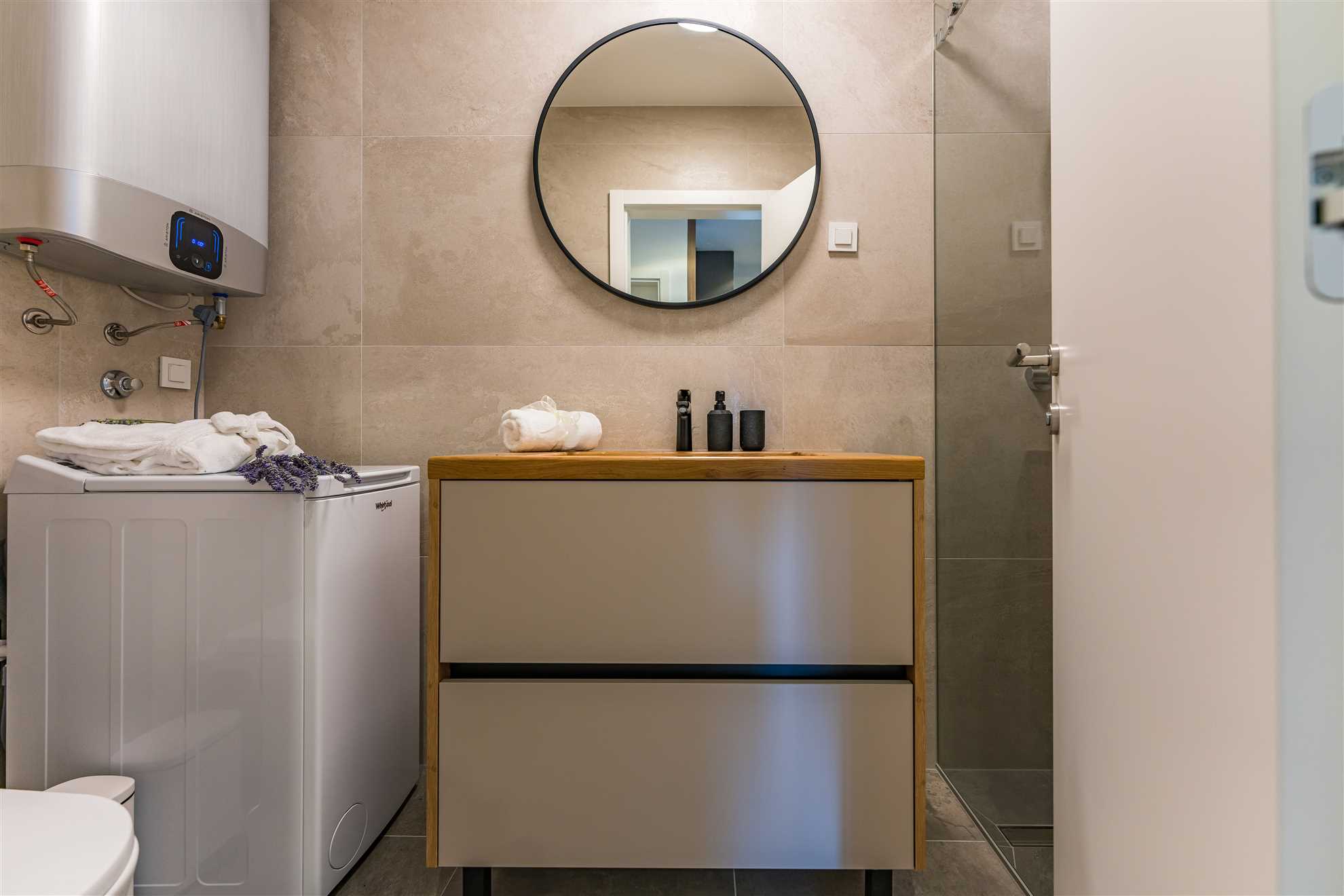 New Luxury Apartment Leonarda