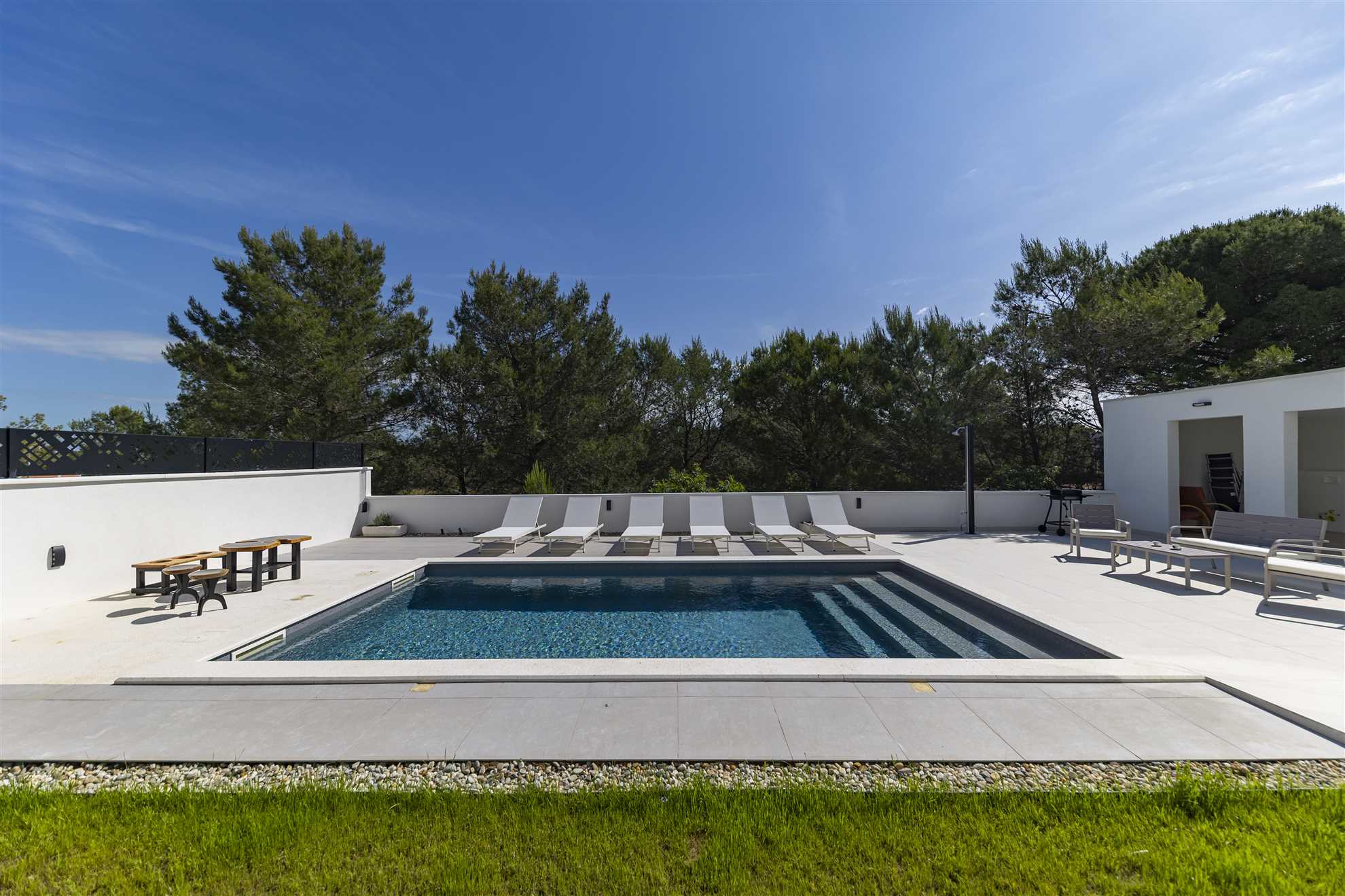 Alba Family Home