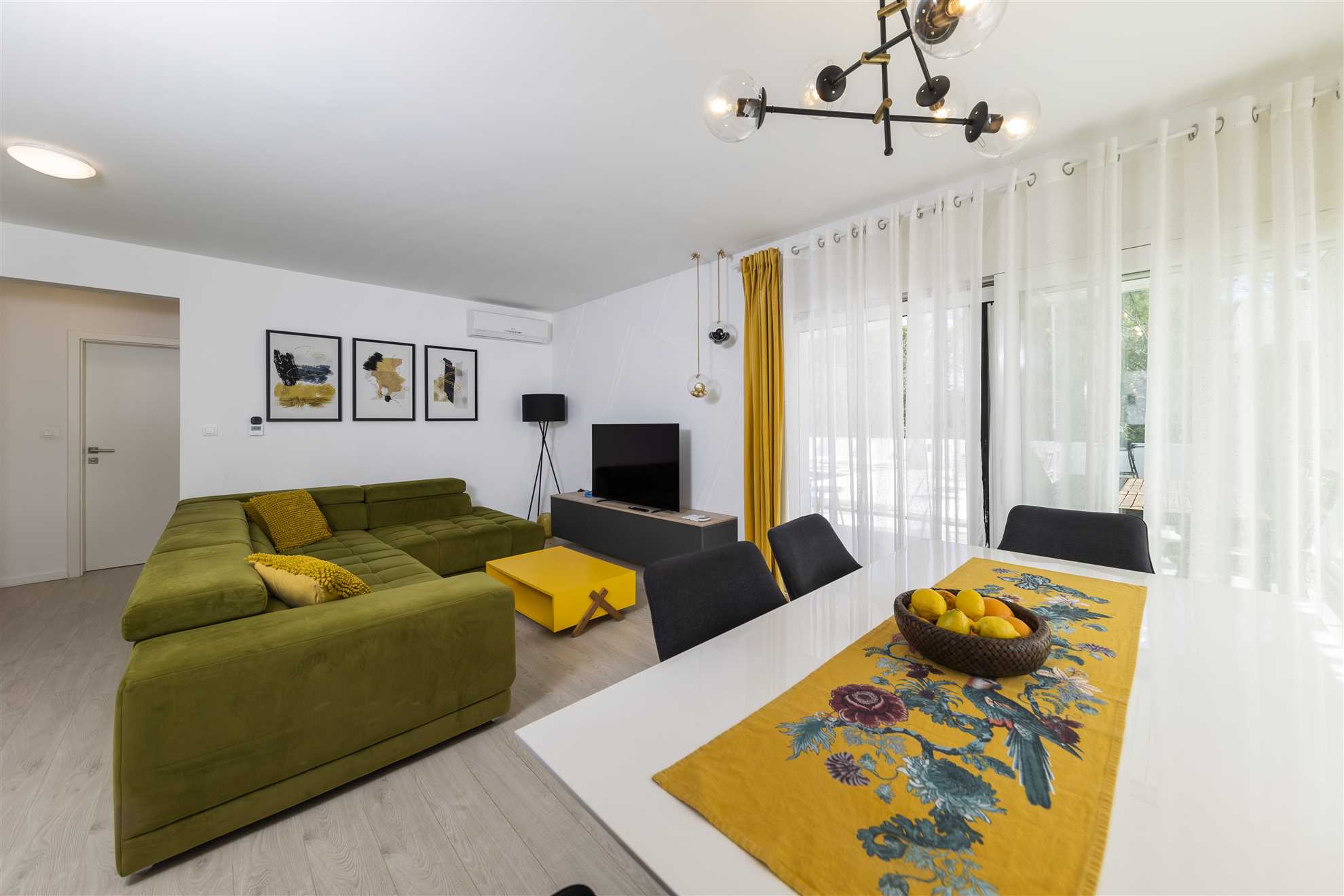 Alba Family Home