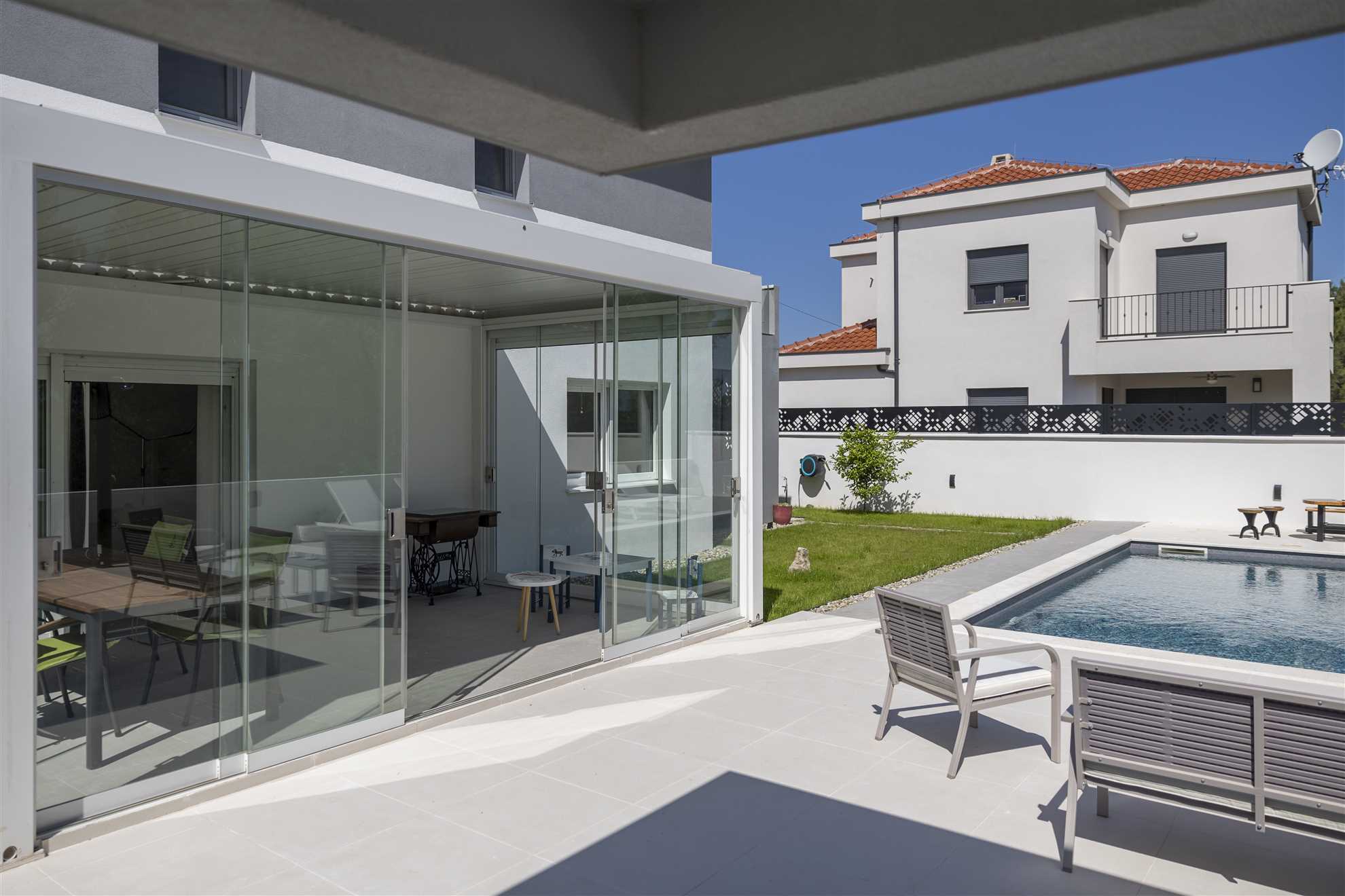 Alba Family Home