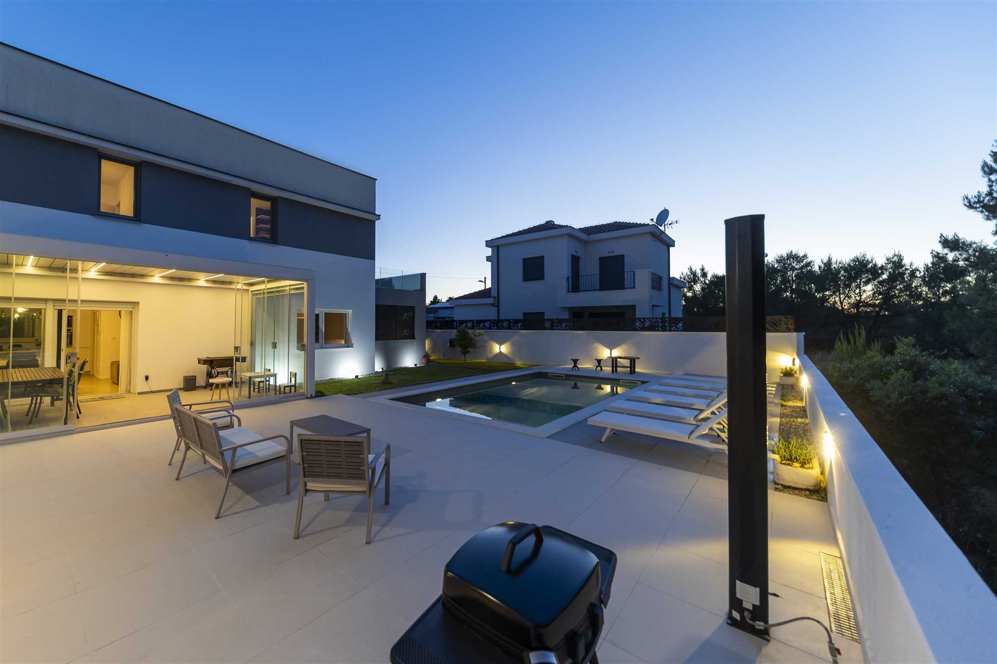 Alba Family Home