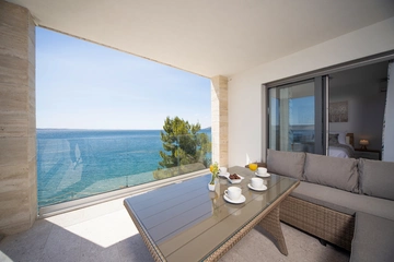 Villa in Starigrad Paklenica for Up to 10 Guests