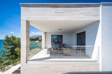 Villa in Starigrad Paklenica for Up to 10 Guests