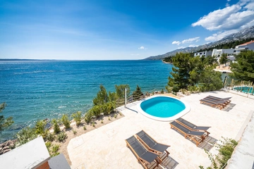 Villa in Starigrad Paklenica for Up to 10 Guests