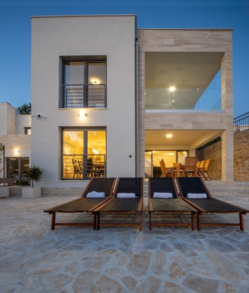 Villa in Starigrad Paklenica for Up to 10 Guests