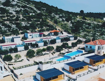 Mobile Home with Sea-View Terrace in Drage, Pakoštane