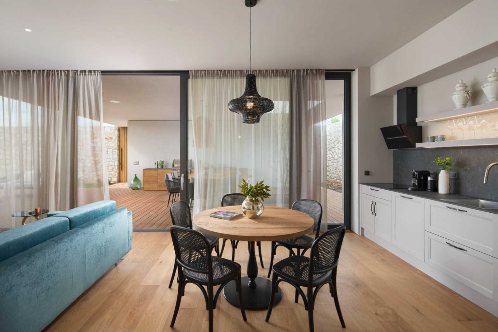 Villa Serenity III