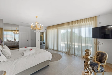 Villa in Galižana for 8 Guests with Private Pool