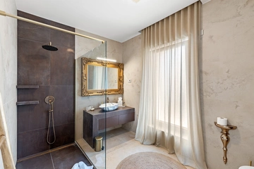 Villa in Galižana for 8 Guests with Private Pool