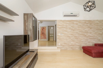 4-Bedroom Villa in Svetvinčenat for 8 Guests