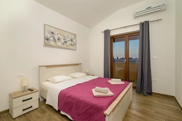 4-Bedroom Villa in Svetvinčenat for 8 Guests