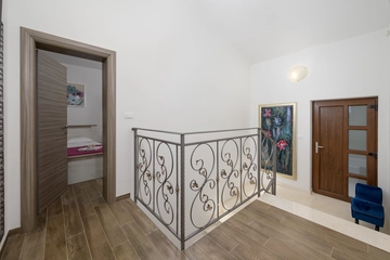 4-Bedroom Villa in Svetvinčenat for 8 Guests